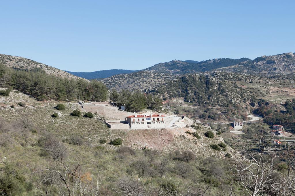 Elova Zátouna Exterior foto